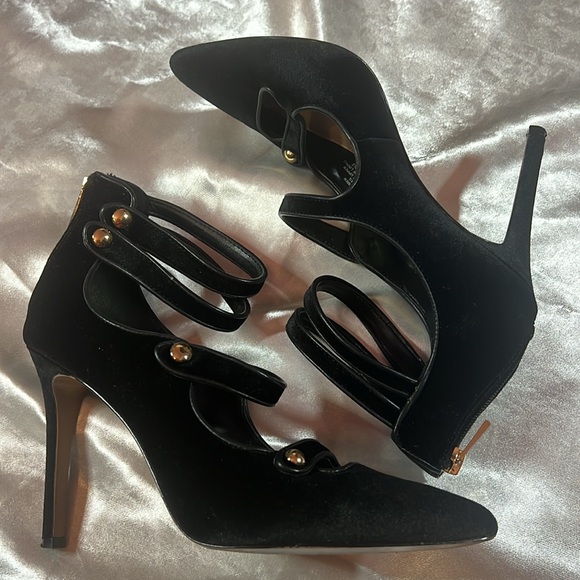 Jessica  Simpson Black Velvet High Heel Mary Jane - Picture 3 of 17